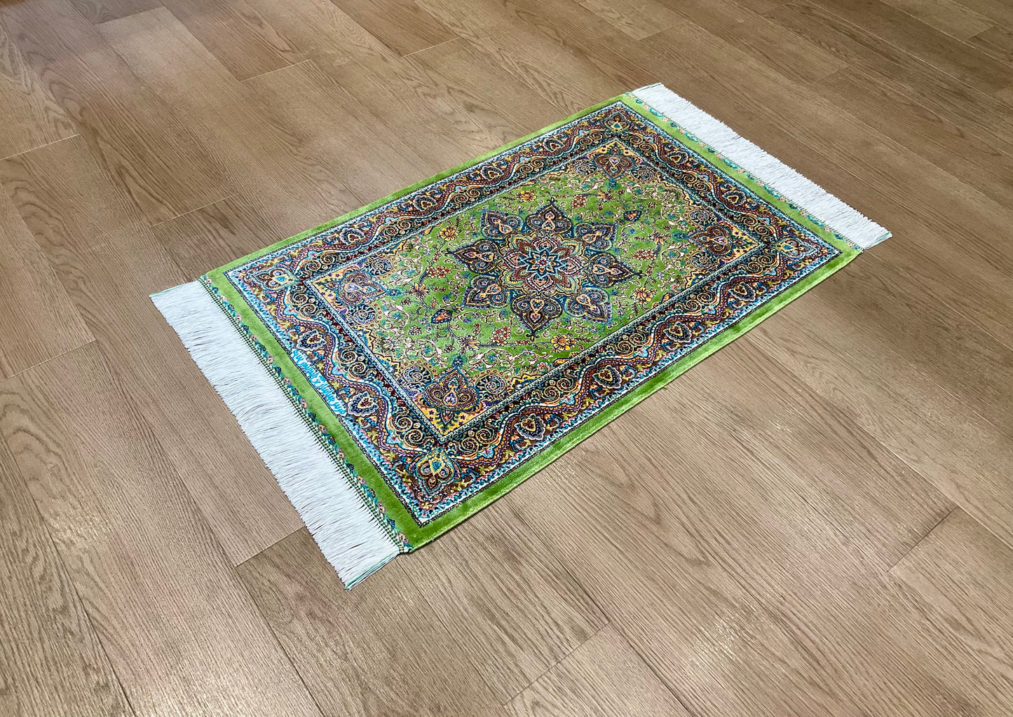 ペルシャンシルク 90cm x 60cm PS10934