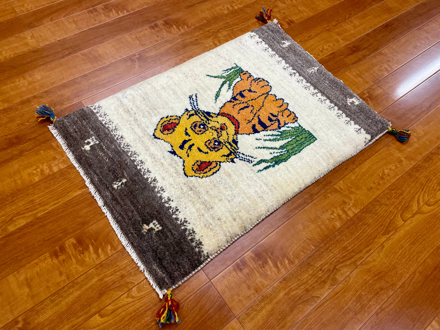 ギャッベ 92cm x 63cm RJ13713