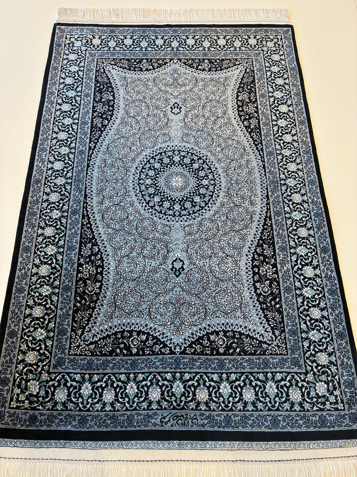 【千葉店】クム ヤーリ工房 118cm x 79cm PS13118