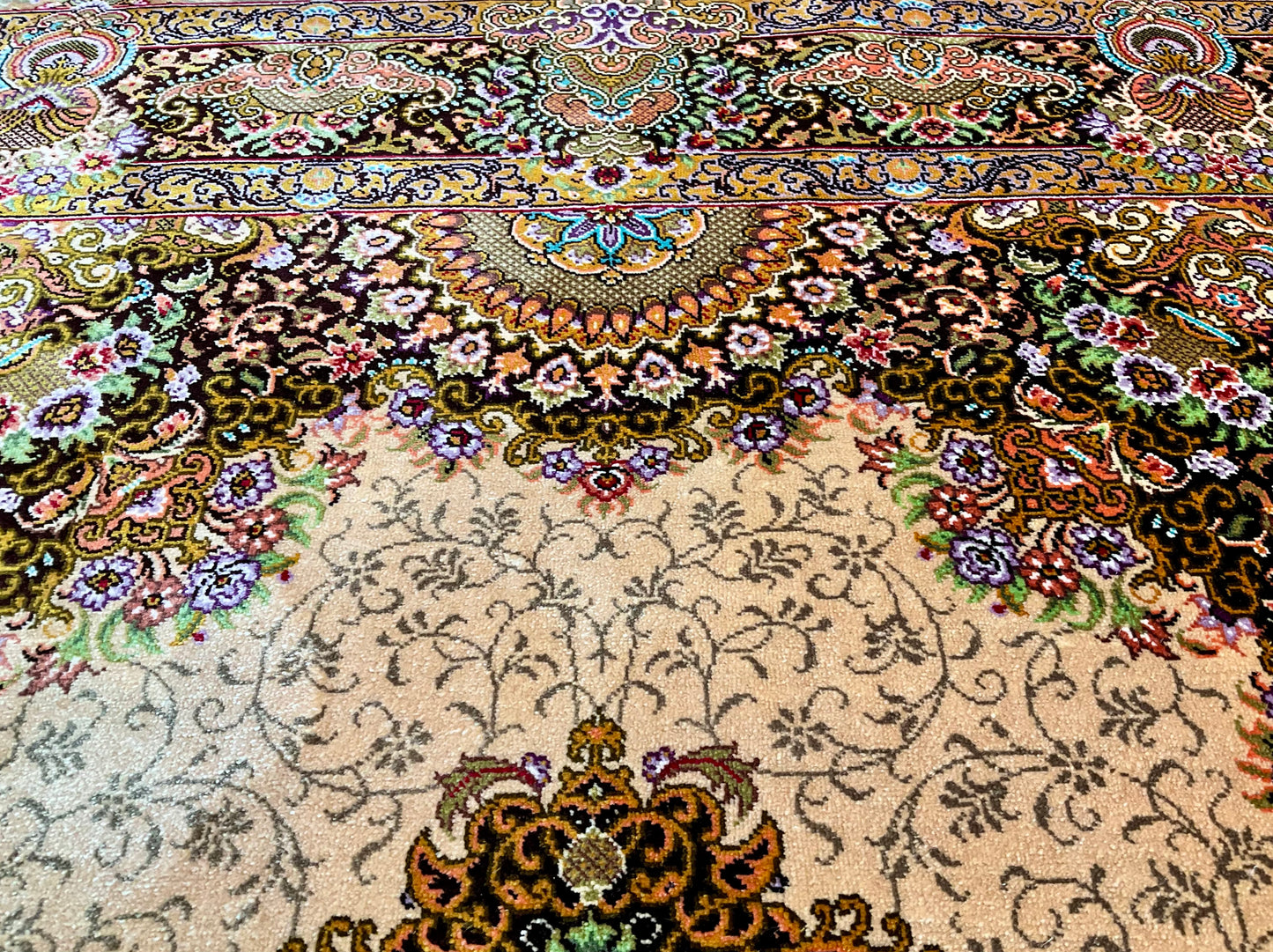 クム メイマリヤン工房 124cm x 82cm A22567