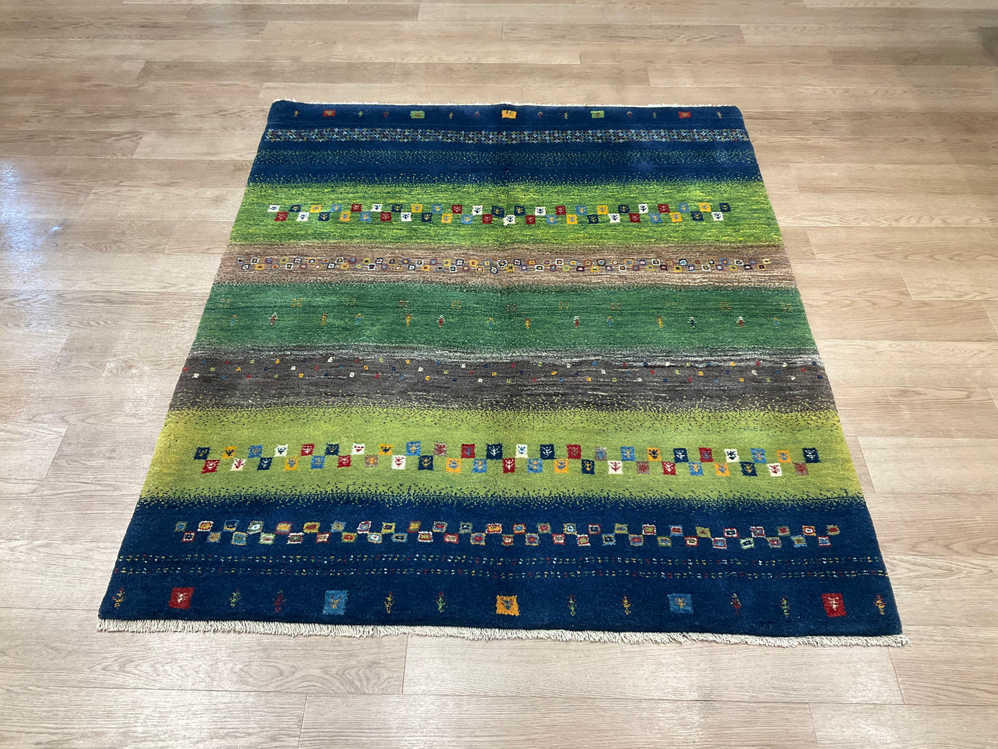 ギャッベ  187cm x 158cm RJ10111