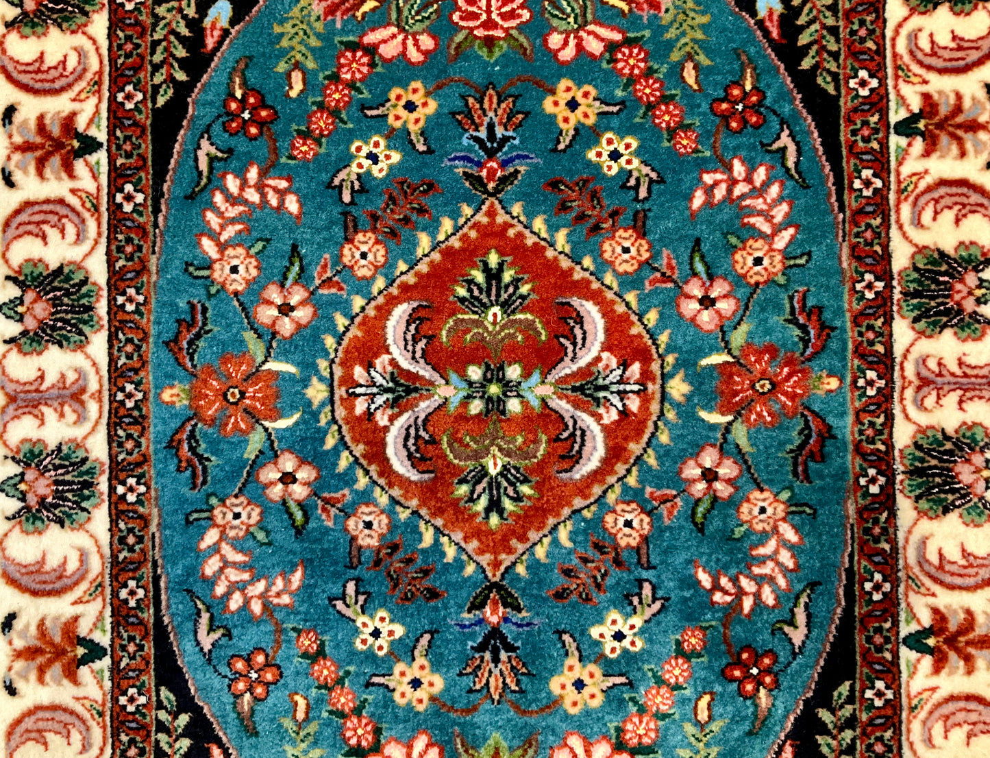 ビジャー 82cm x 62cm NT10041