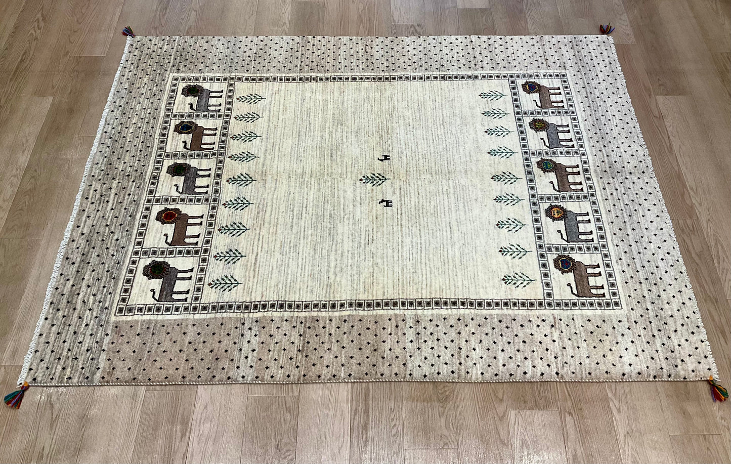 カシュクリギャッベ  210cm x 155cm RJ11874