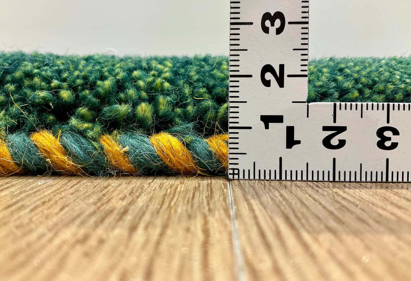 ギャッベ 40cm x 40cm T1672