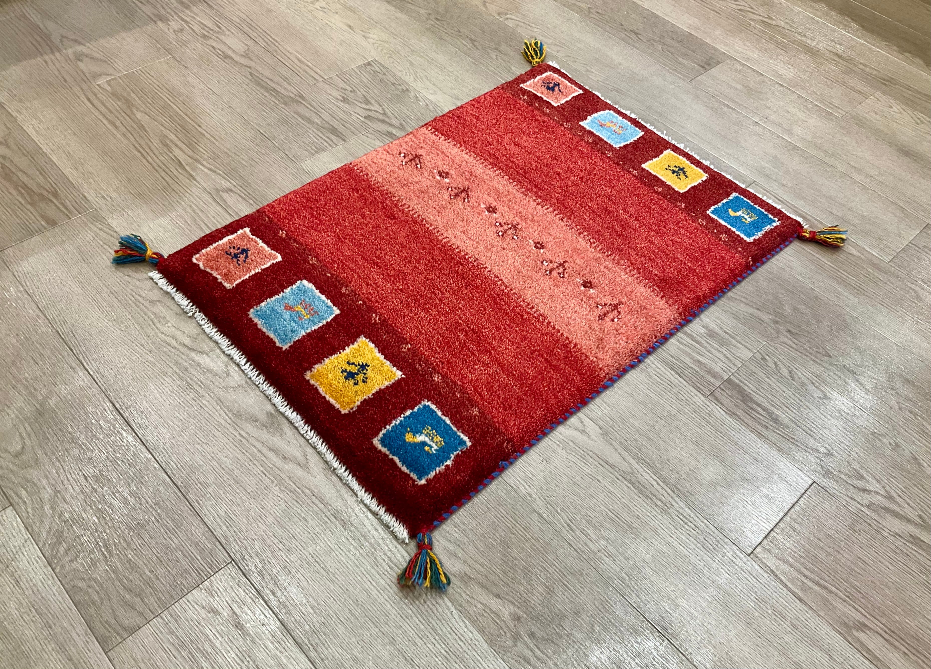 ギャッベ 88cm x 60cm RJ12398 – ペルシャ絨毯専門店 ペルシャンパトリス