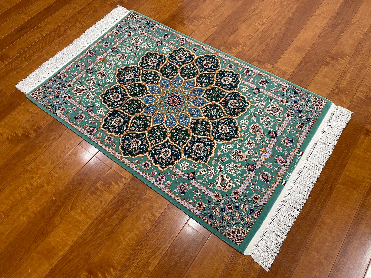 【オンライン限定】イスファハン ラフィーイ工房 126cm x 83cm PS2595