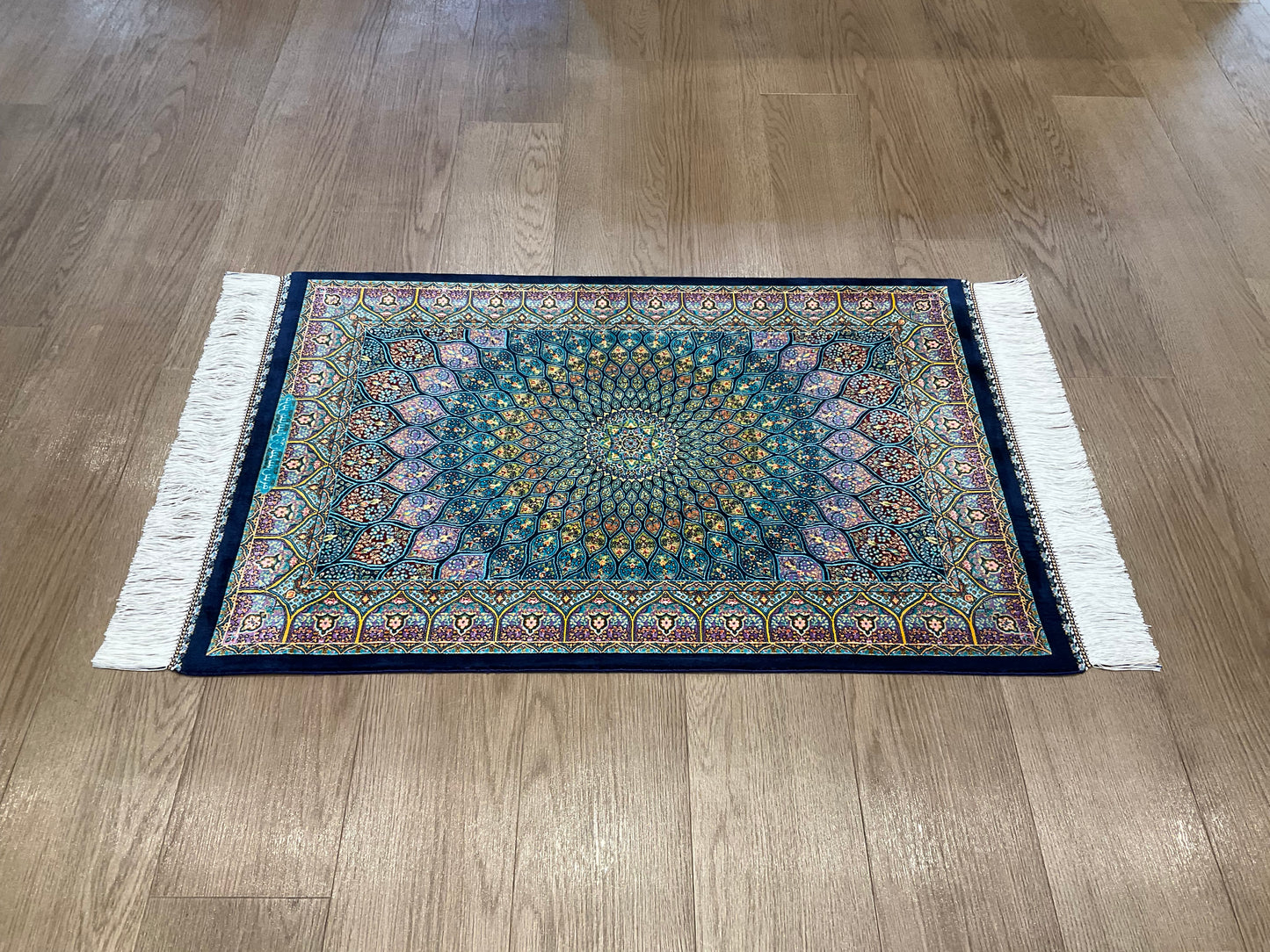 ペルシャンシルク 90cm x 60cm PS10926