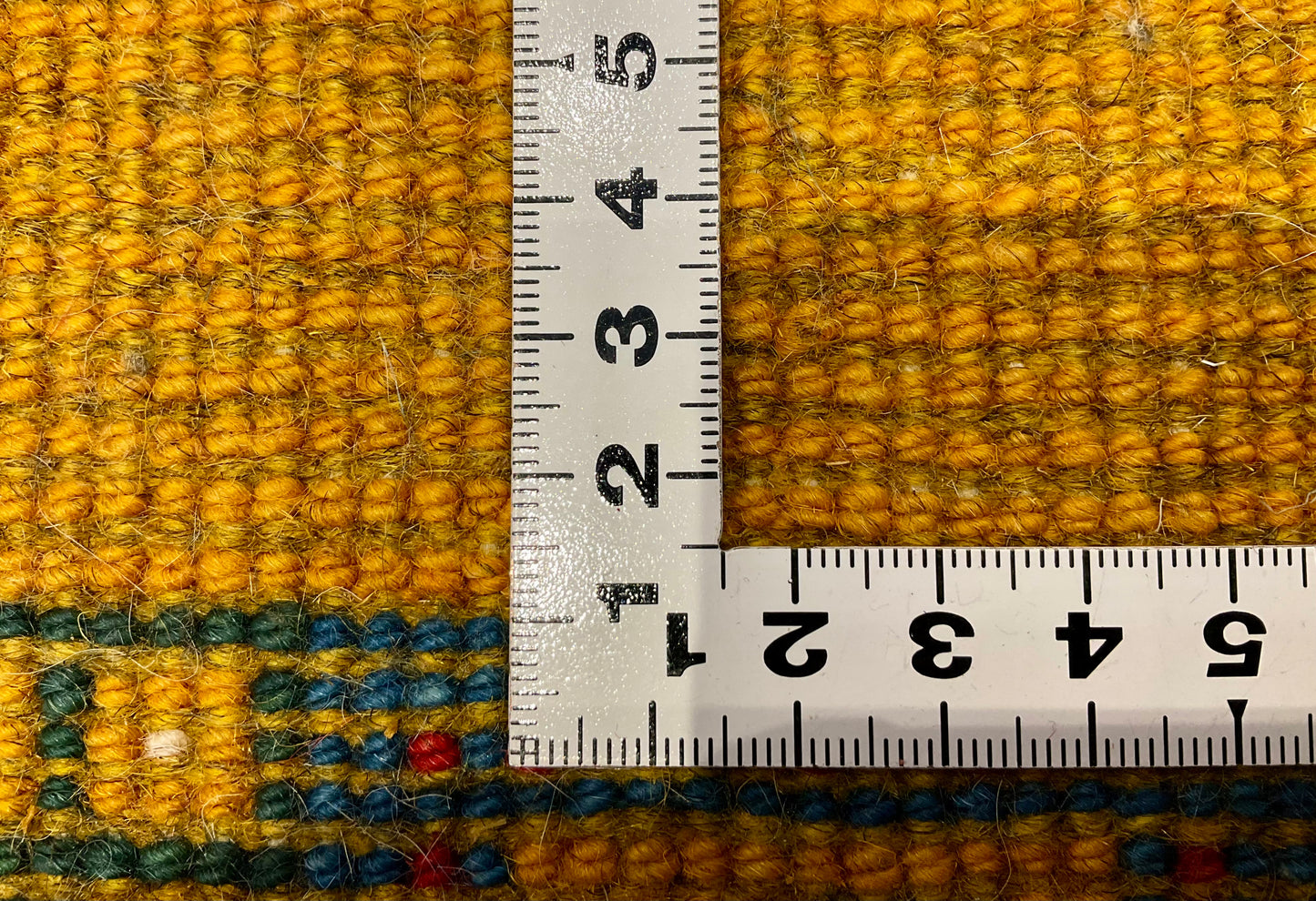 ギャッベ 41cm x 40cm T3856