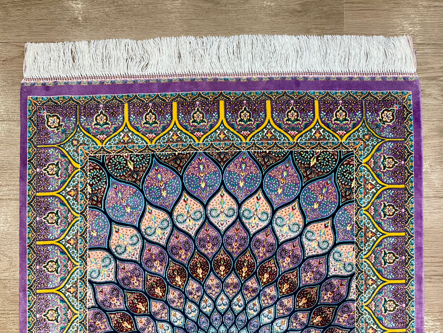 ペルシャンシルク 120cm x 80cm PS10990