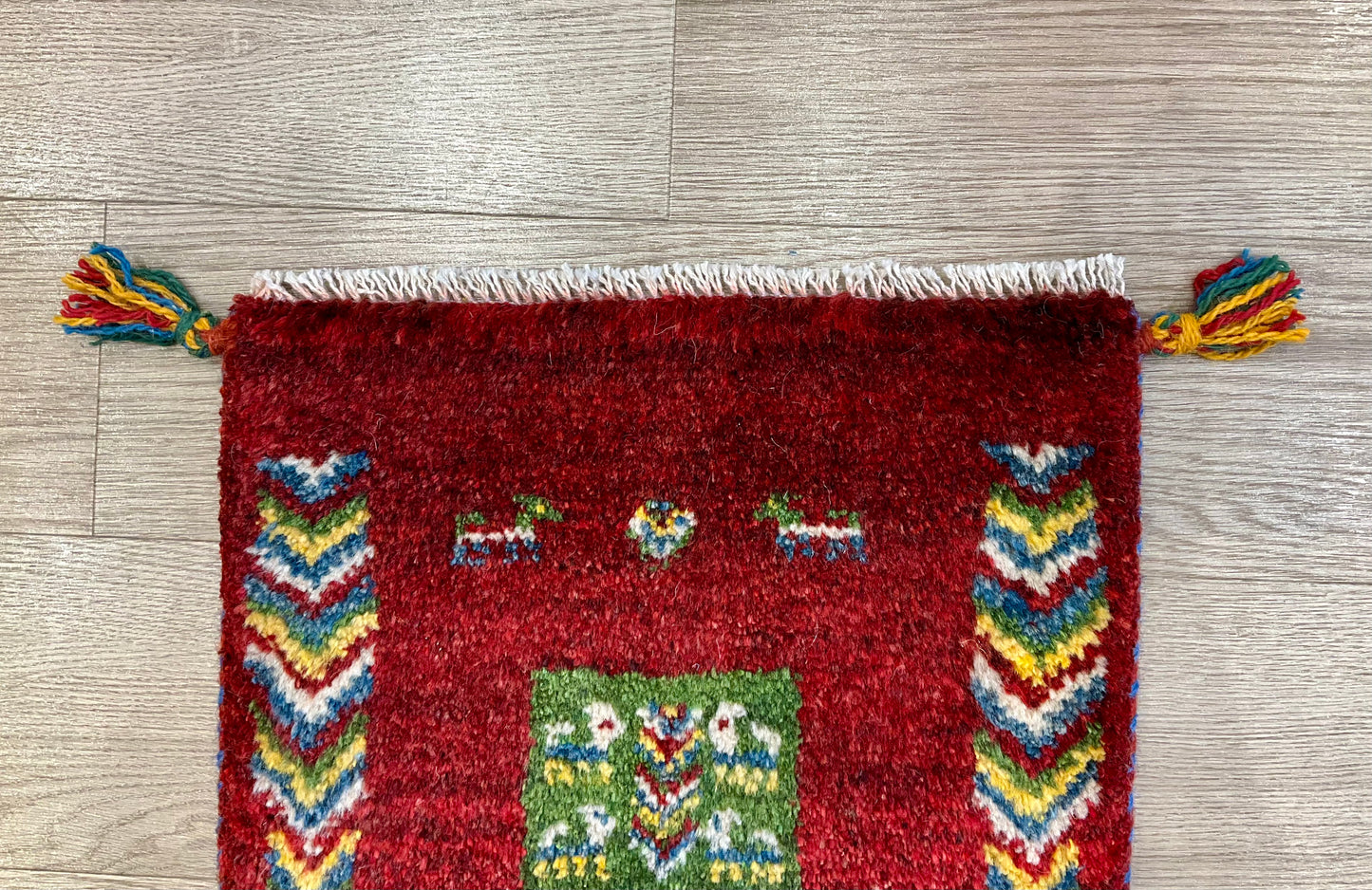 ギャッベ 40cm x 40cm Z486