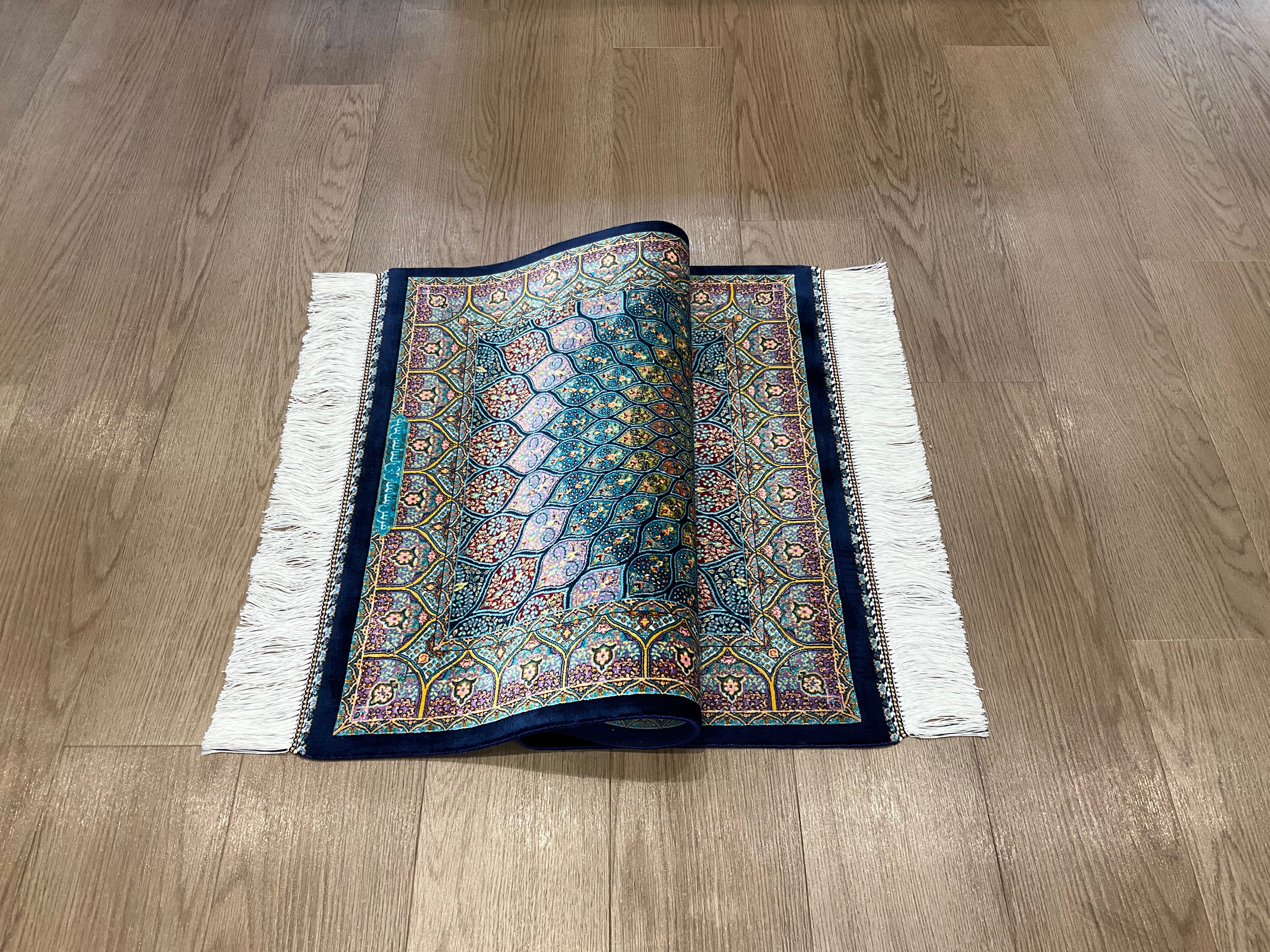 ペルシャンシルク 90cm x 60cm PS10926 – ペルシャ絨毯専門店