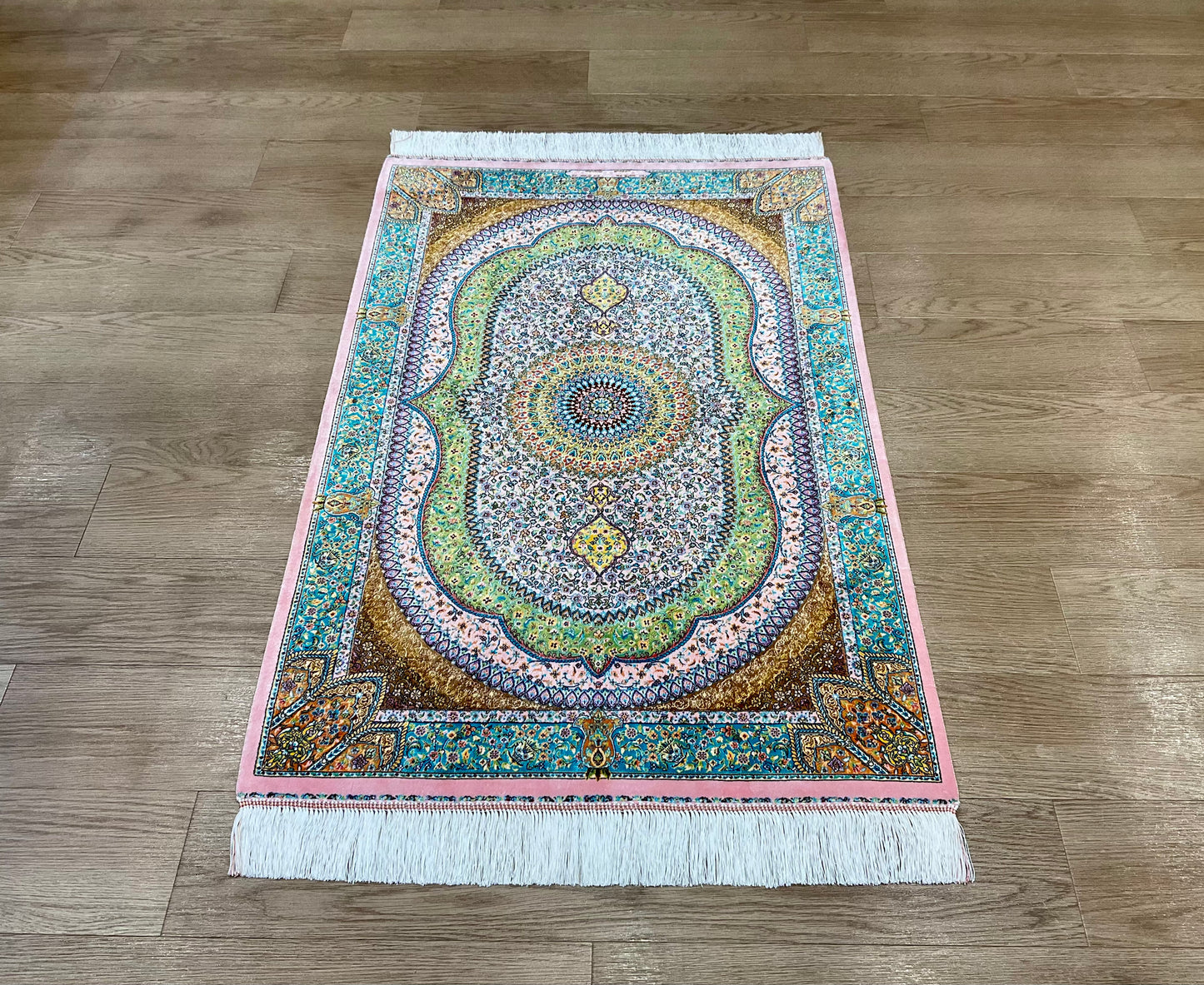 ペルシャンシルク 120cm x 80cm PS11797