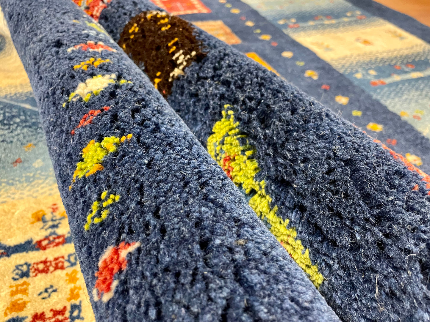 【オンライン限定】ギャッベ  195cm x 154cm RJ3751