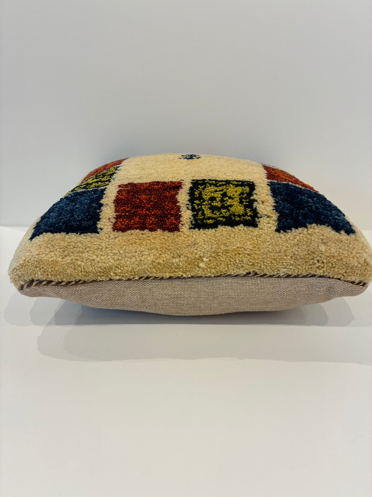 【千葉店】ギャッベクッション 48cm x 51cm Z2874