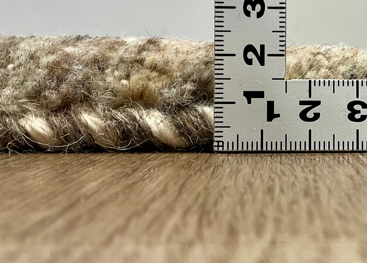 ギャッベ 40cm x 38cm Z1714