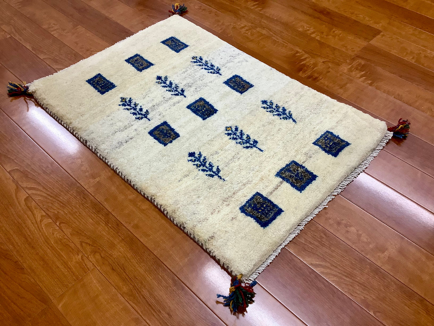【オンライン限定】ギャッベ 87cm x 60cm RJ13751