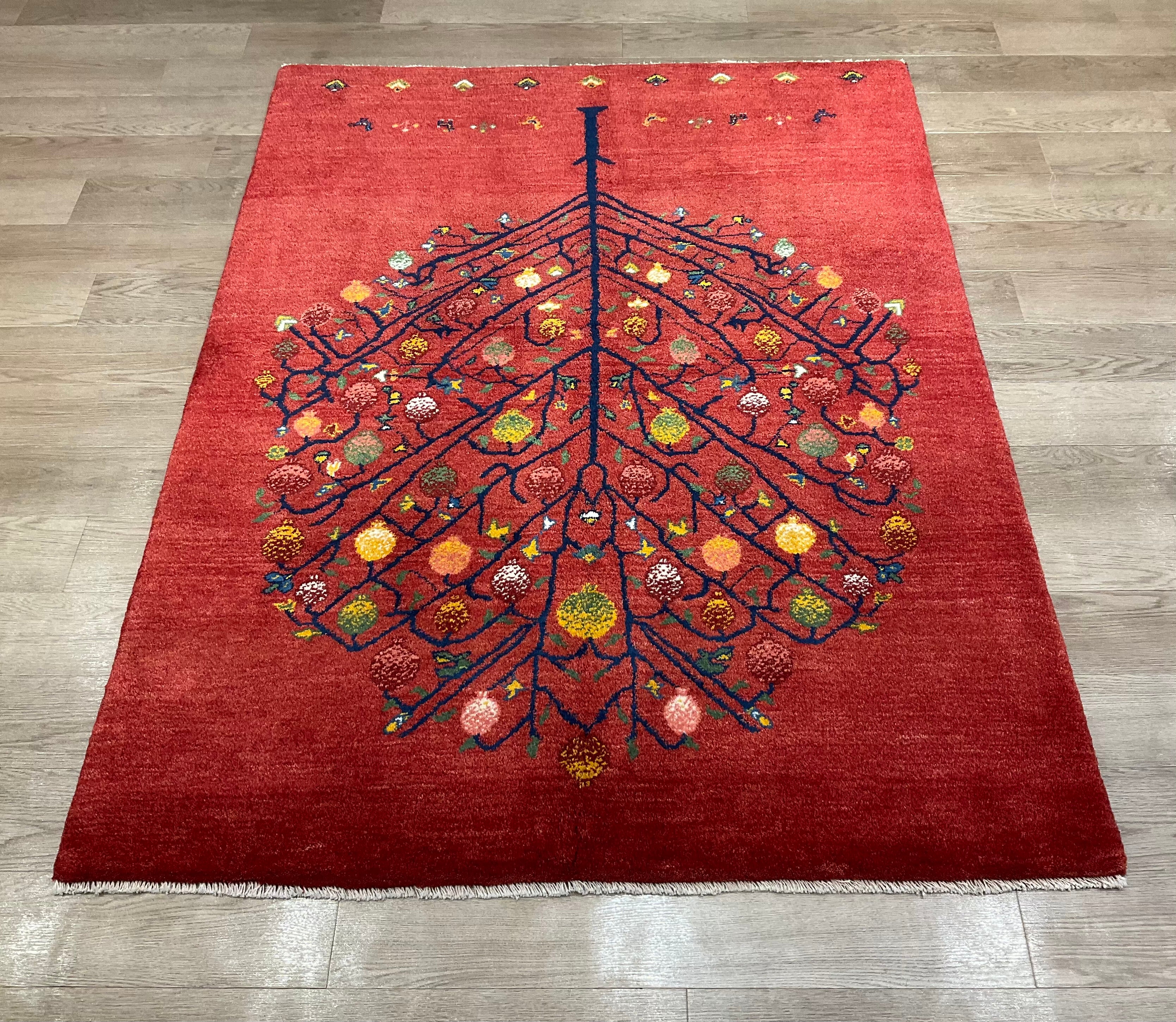 リンゴちゃん☆ペルシャ絨毯 ギャッベ 195cm x 150cm RJ10581 – ペルシャ絨毯専門店 ペルシャンパトリス