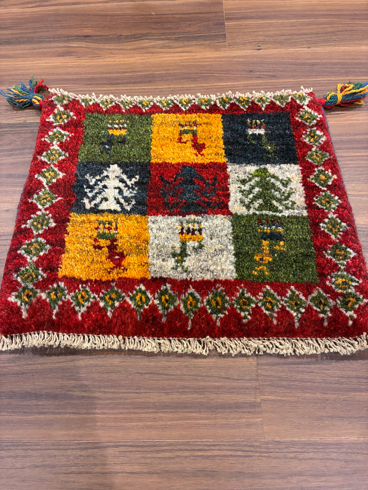 【千葉店】ギャッベ 45cm x 37cm Z3380