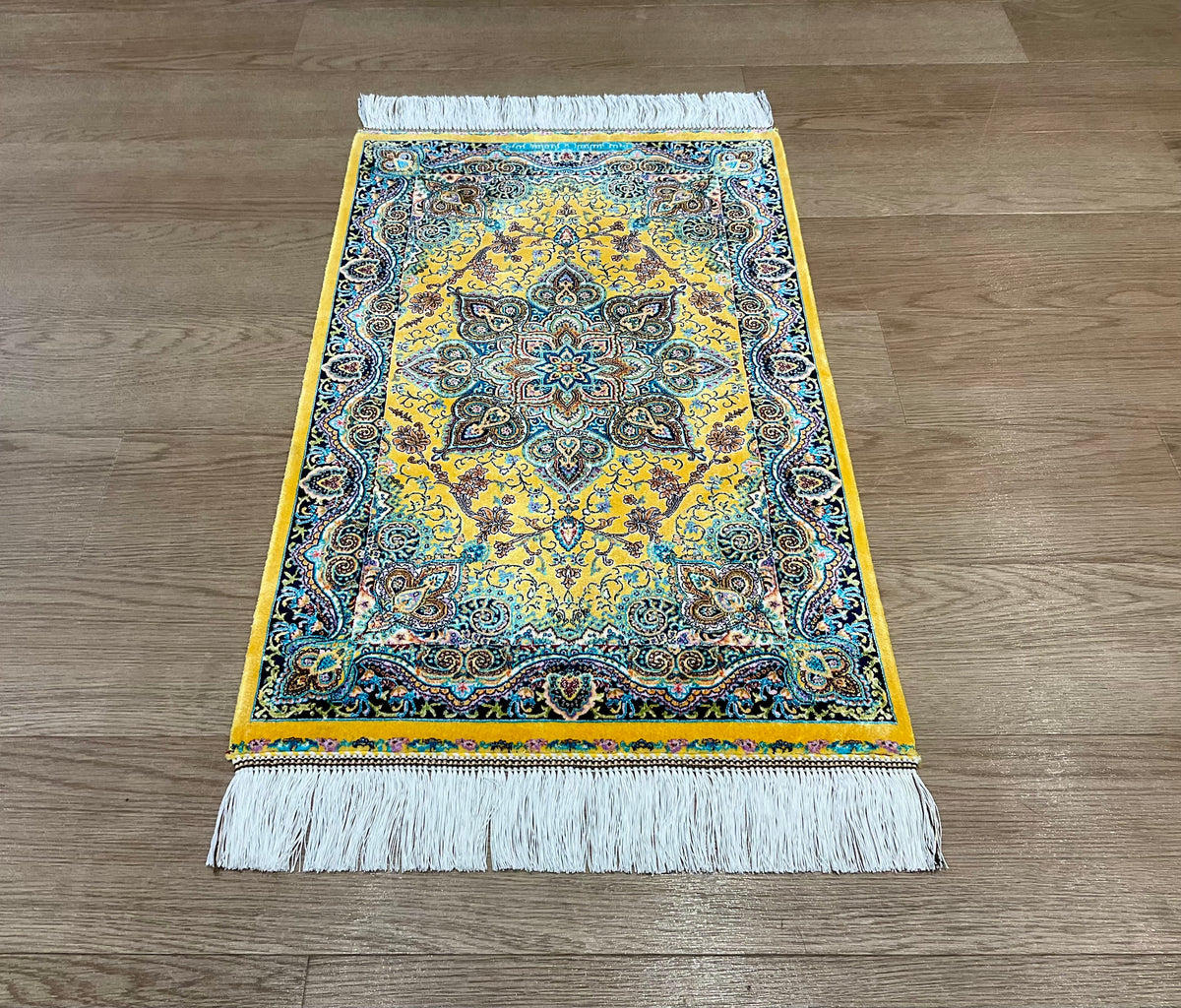 【福岡店】ペルシャンシルク 80cm x 50cm PS13971