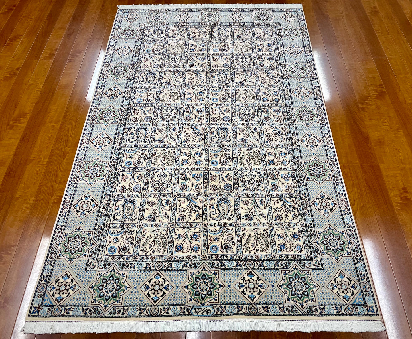 【オンライン限定】ナインシシラ ハビビアン工房 235cm x 148cm A21534