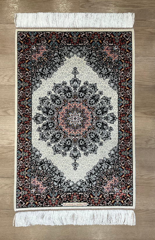 ペルシャンシルク 90cm x 60cm PS10555