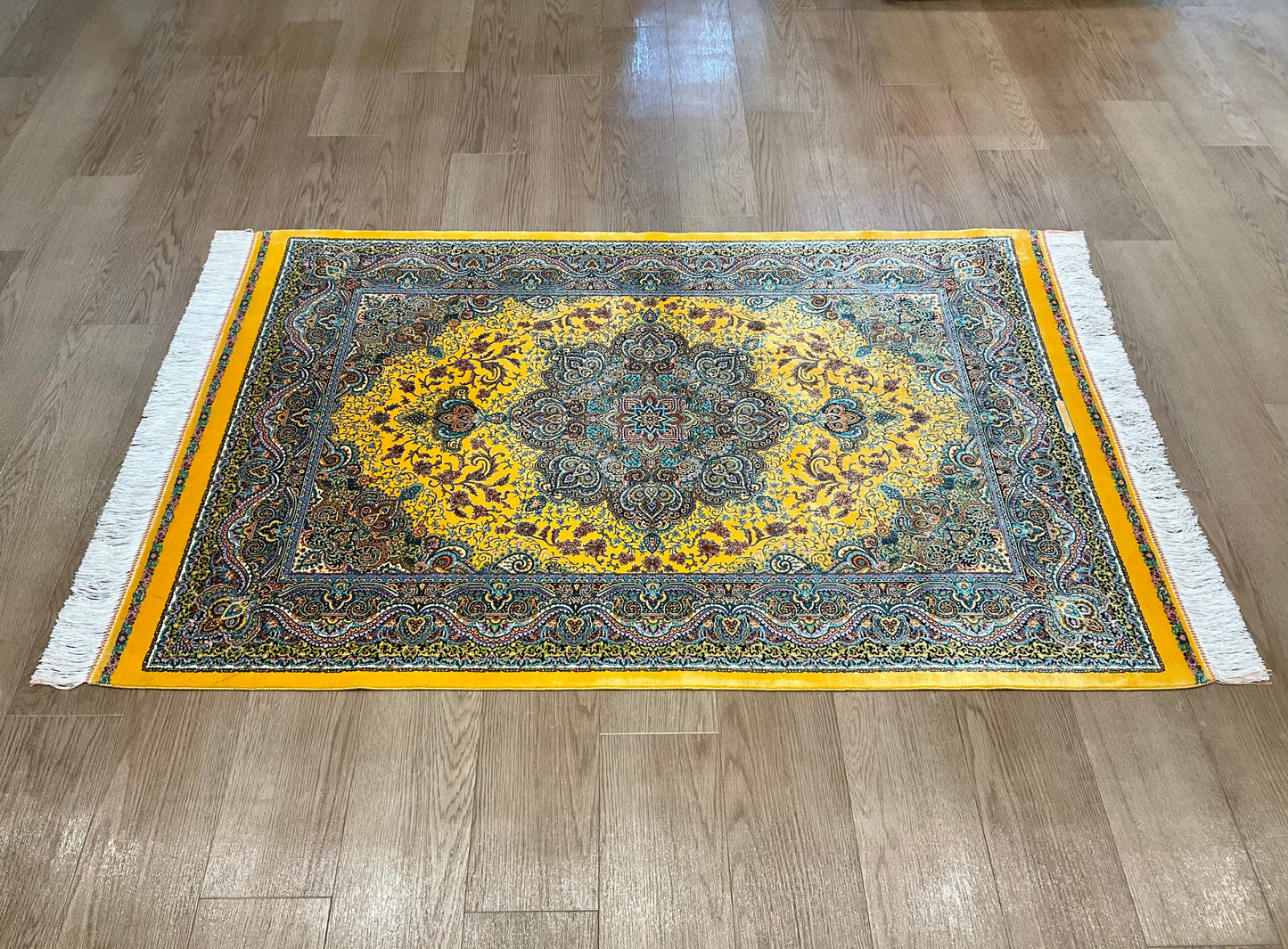 ペルシャンシルク 120cm x 80cm PS11024