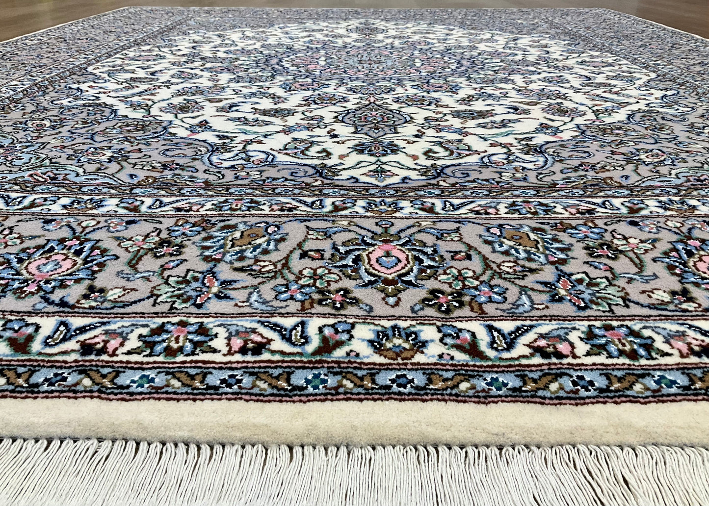 カシャーン (カシャン) 255cm x 207cm JM593