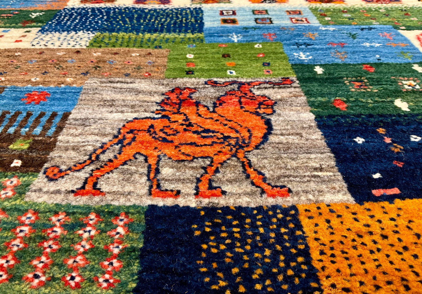 カシュクリ 150cm x 102cm  RJ2786