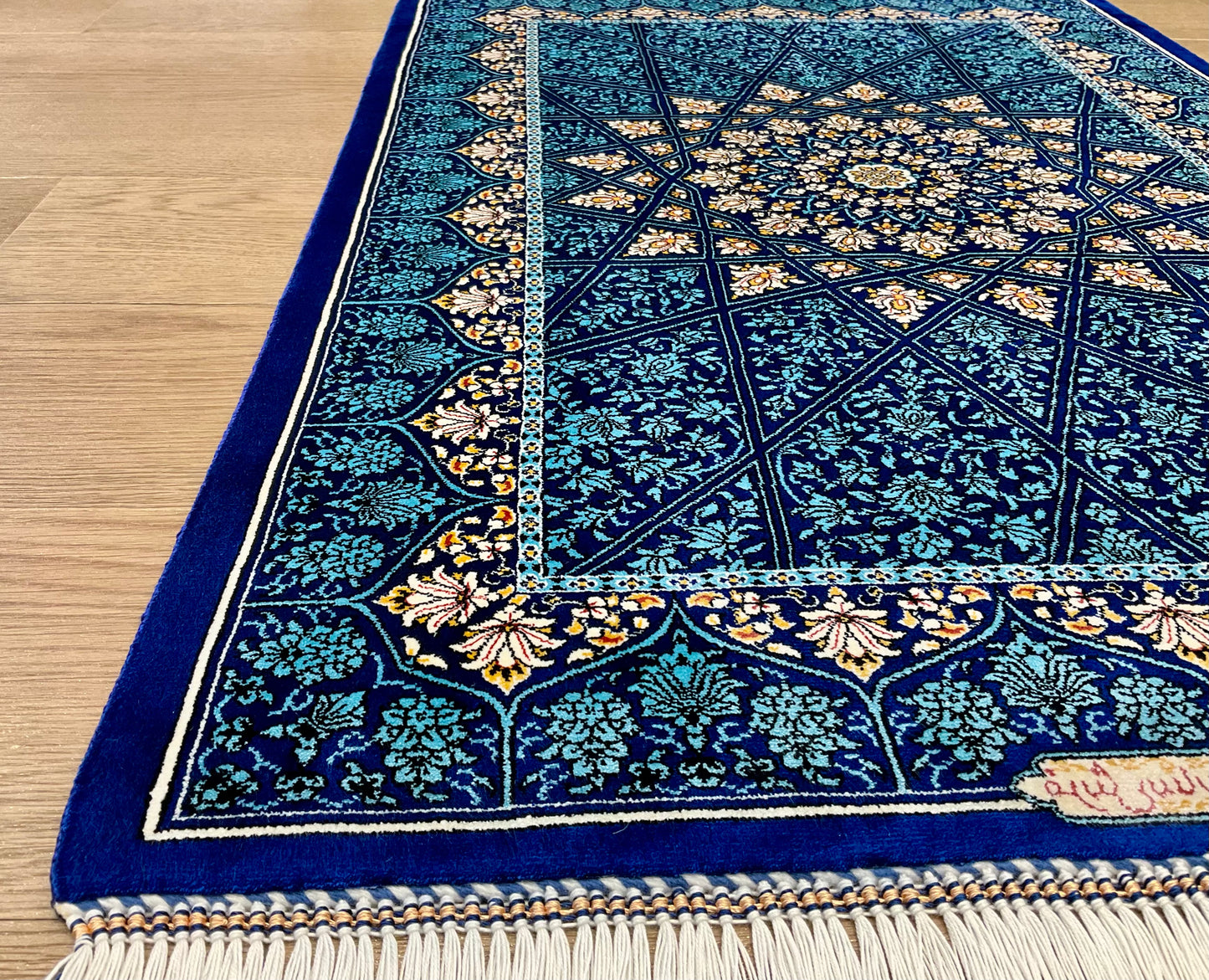 ペルシャンシルク 90cm x 60cm PS10742