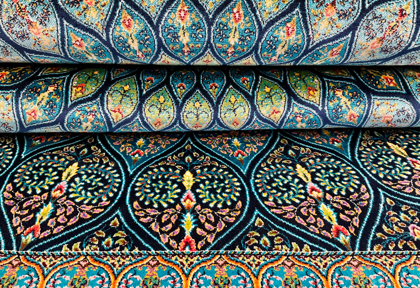 ペルシャンシルク 150cm x 100cm PS11023