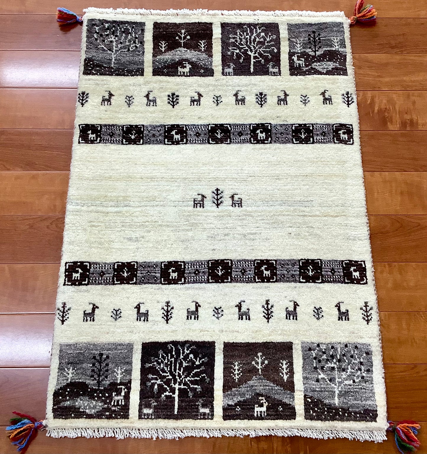 【オンライン限定】カシュクリ 93cm x 63cm RJ3205