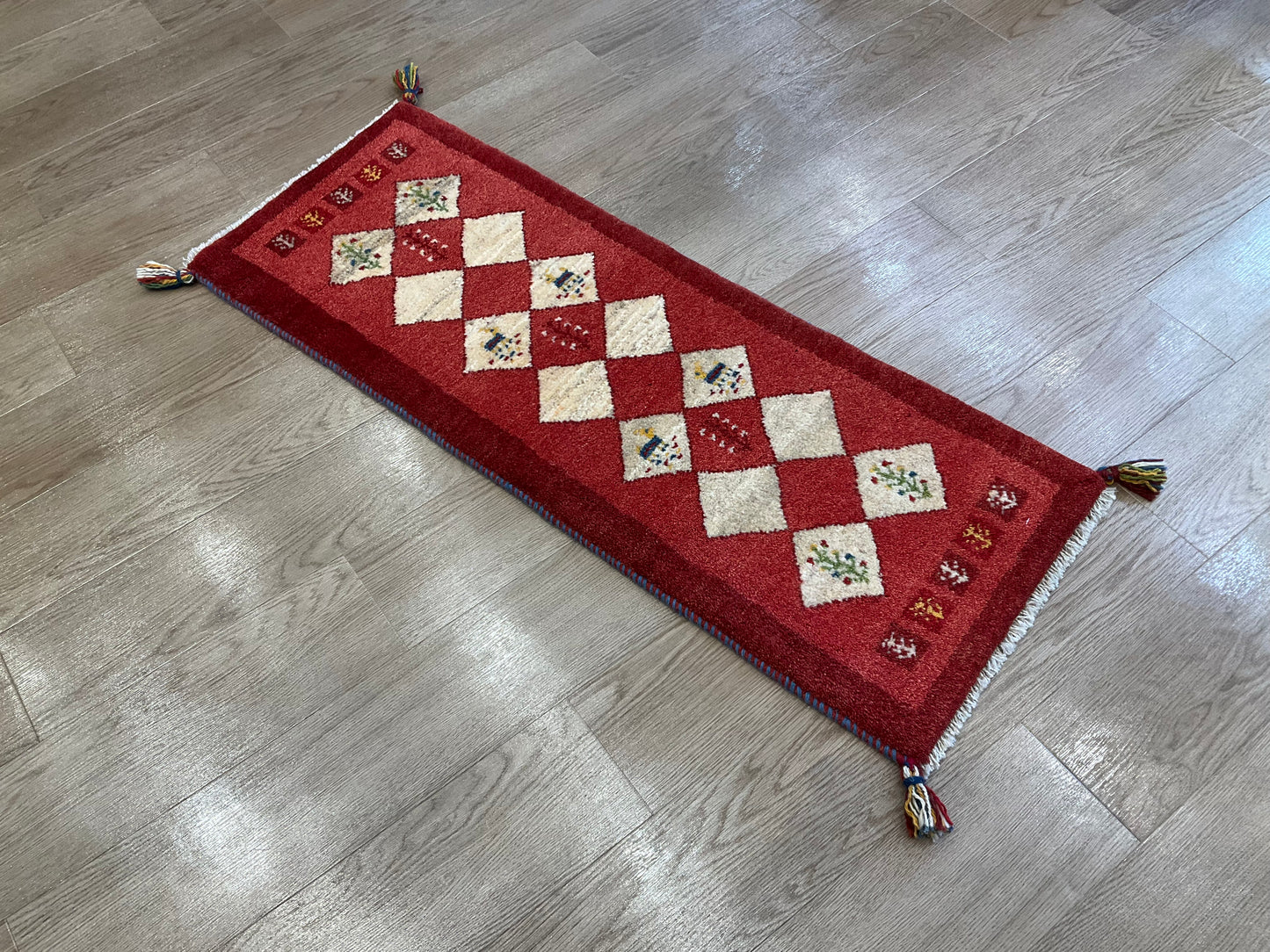 ギャッベ  116cm x 43cm RD7679