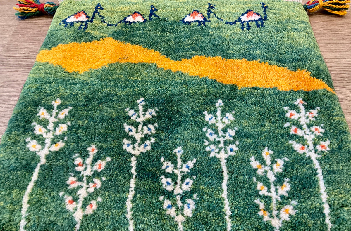 【福岡店】ギャッベ 43cm x 40cm Z3040