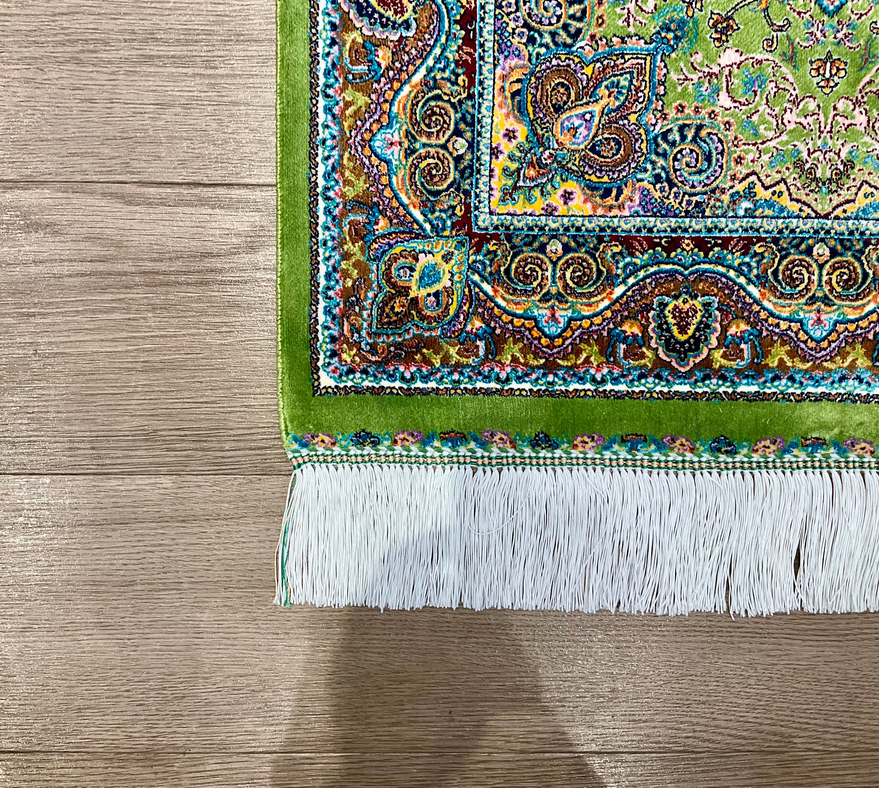 ペルシャンシルク 90cm x 60cm PS10826 – ペルシャ絨毯専門店