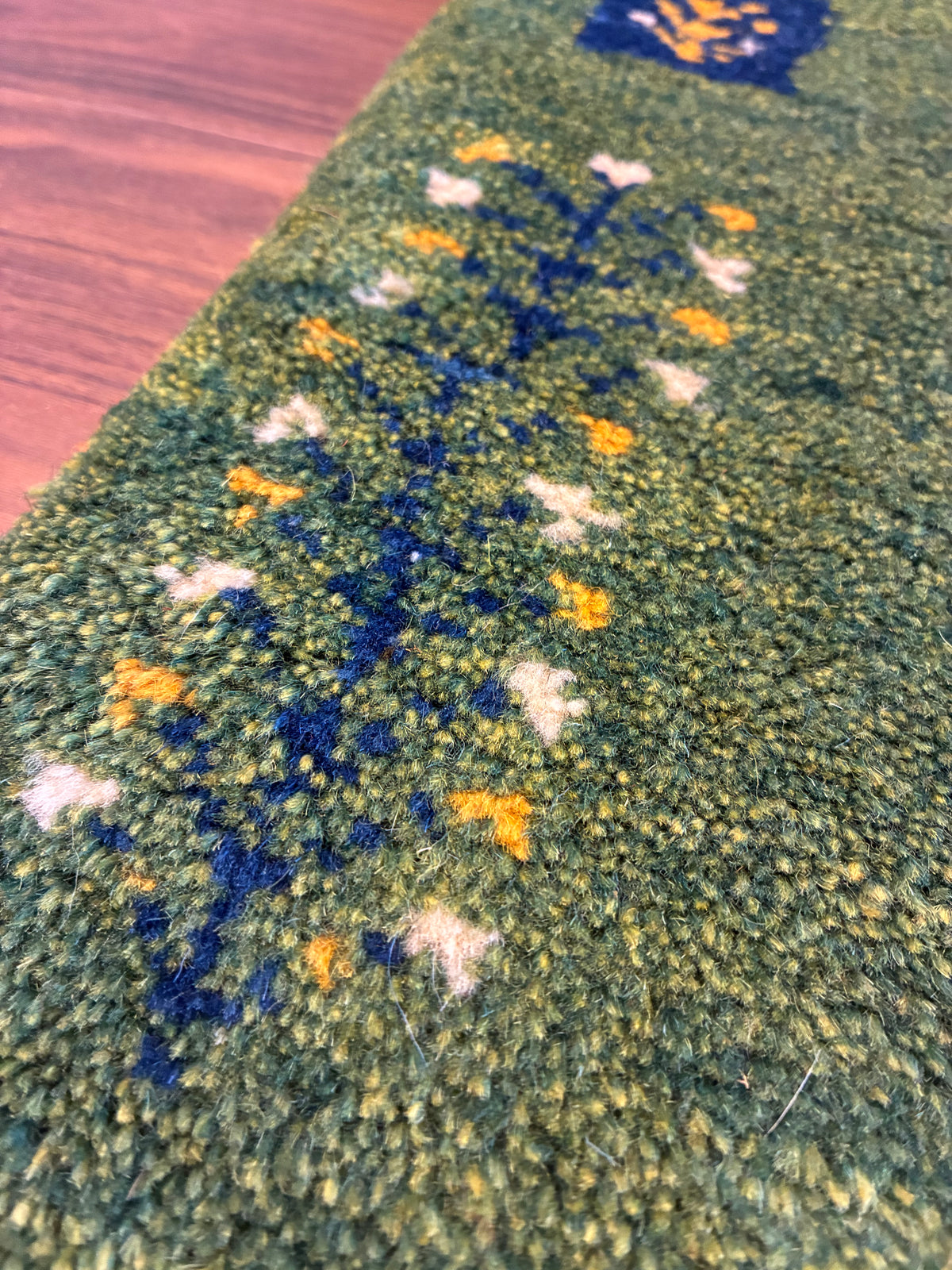 【千葉店】ギャッベ 55cm x 42cm NN17676