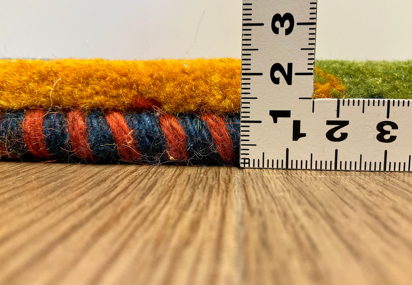 ギャッベ 43cm x 39cm Z854