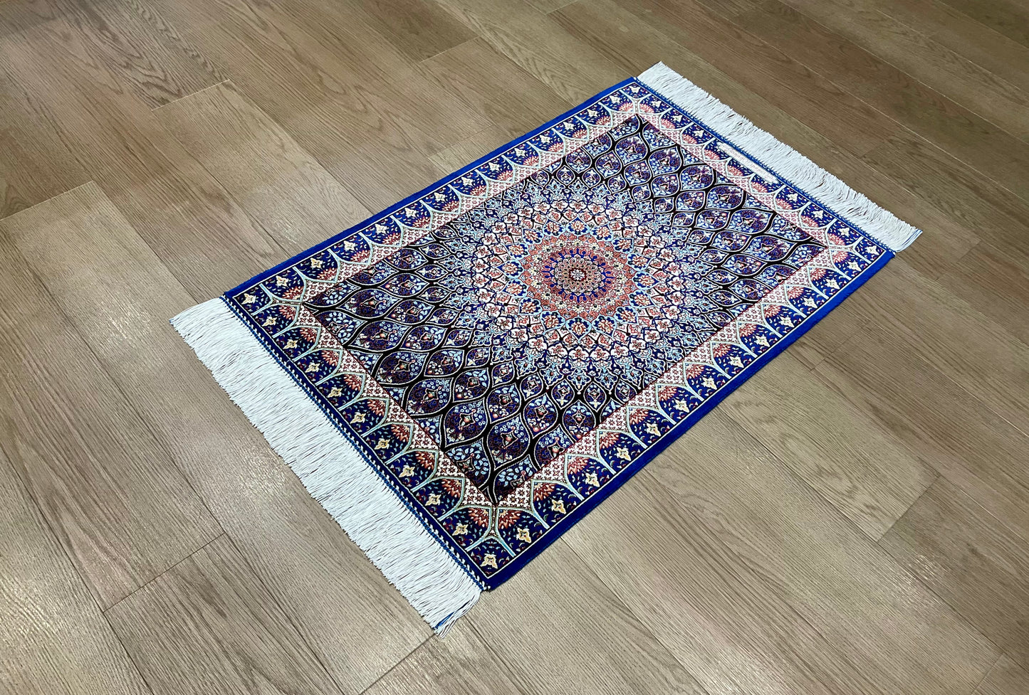 ペルシャンシルク 90cm x 60cm PS10548