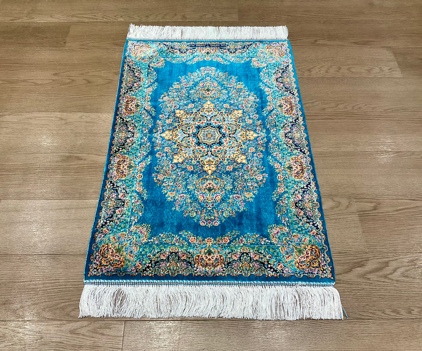 ペルシャンシルク 90cm x 60cm PS10786