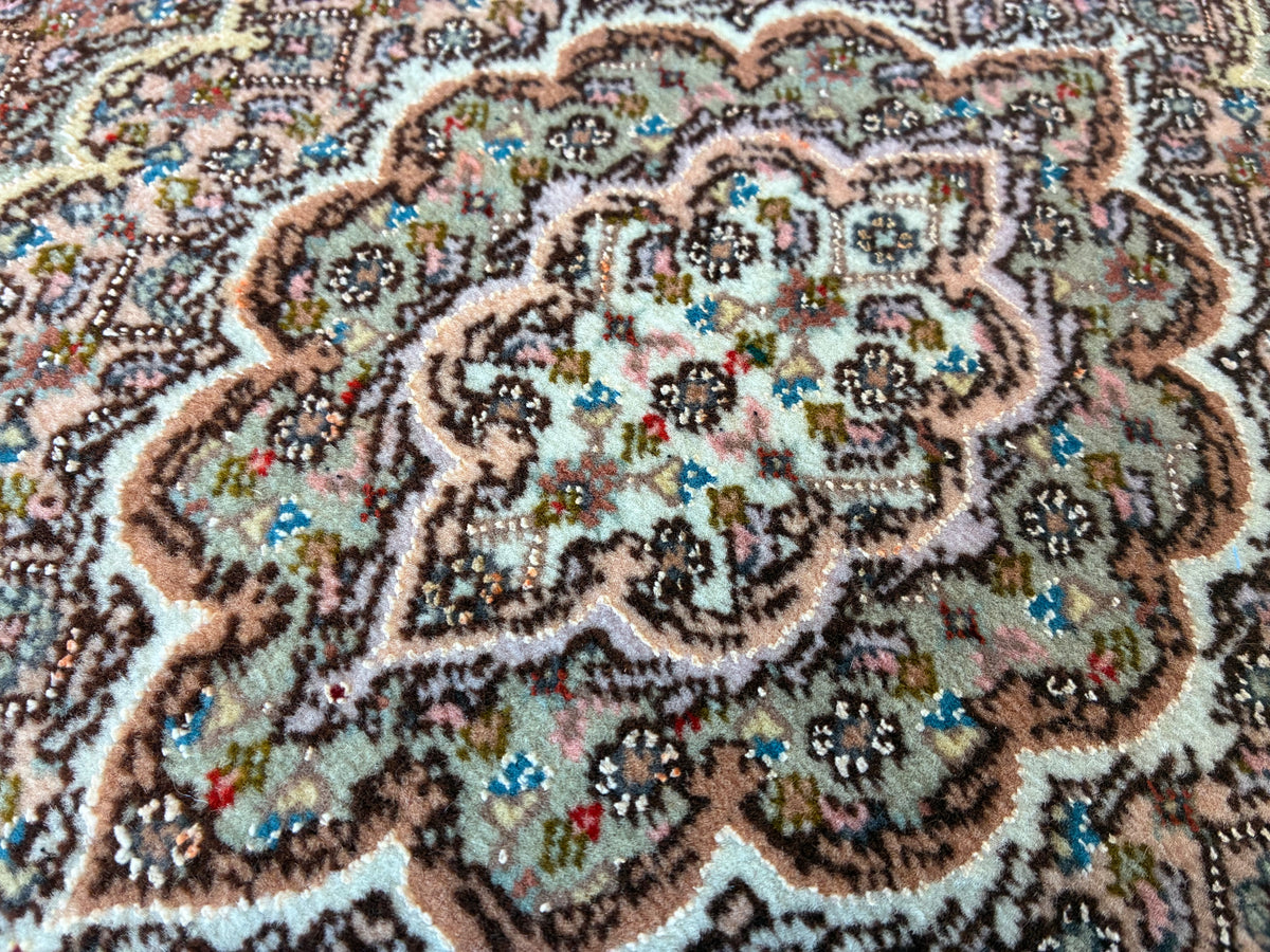 【千葉店】 タブリーズ 250cm x 200cm PS5294
