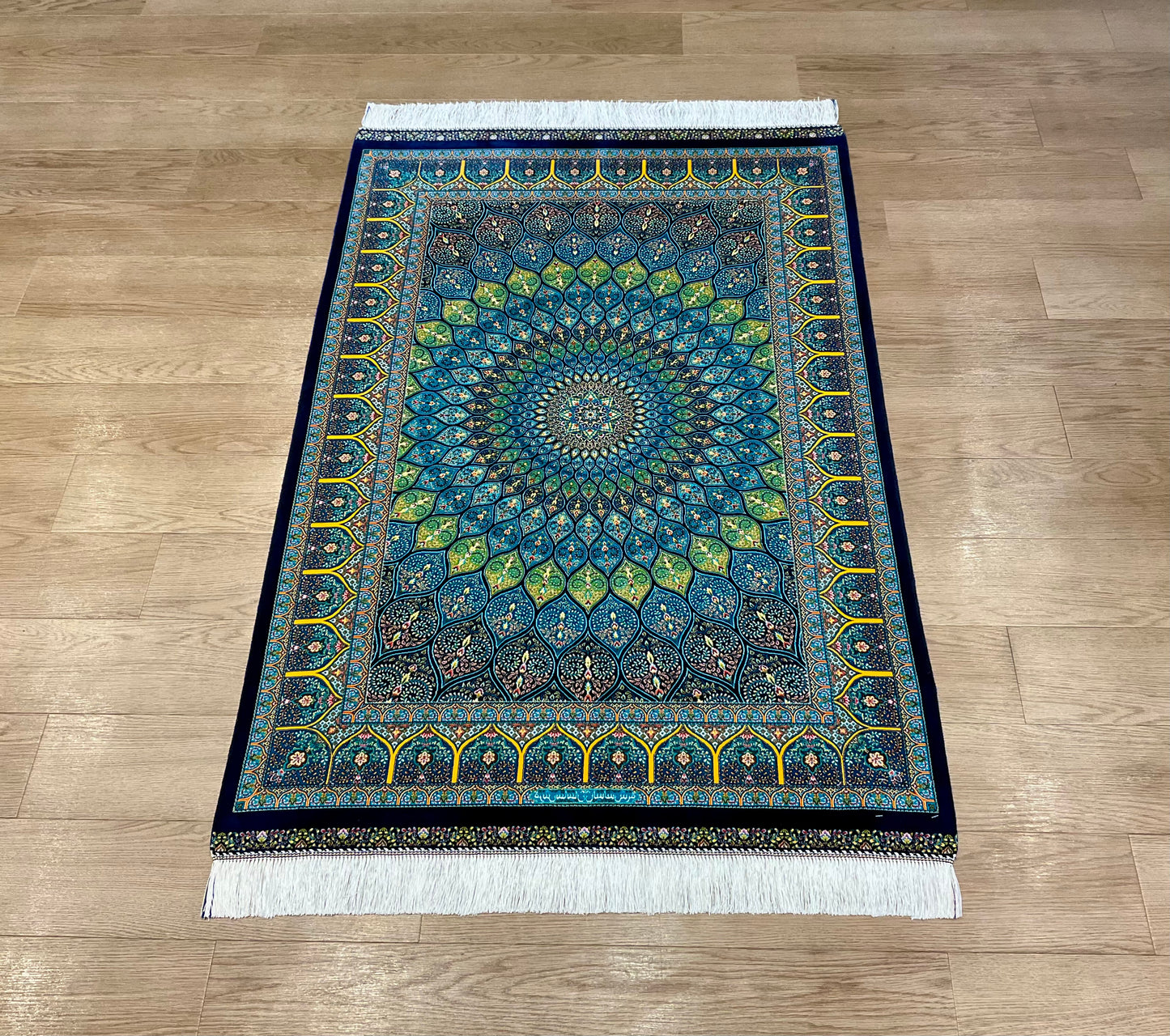 ペルシャンシルク 150cm x 100cm PS11023