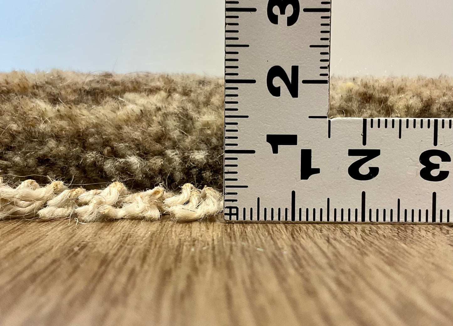 ギャッベ 43cm x 40cm Z1217