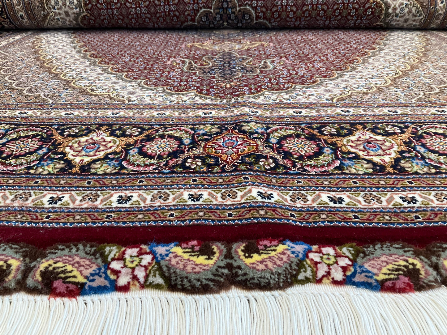 タブリーズ  205cm x 150cm NT16273