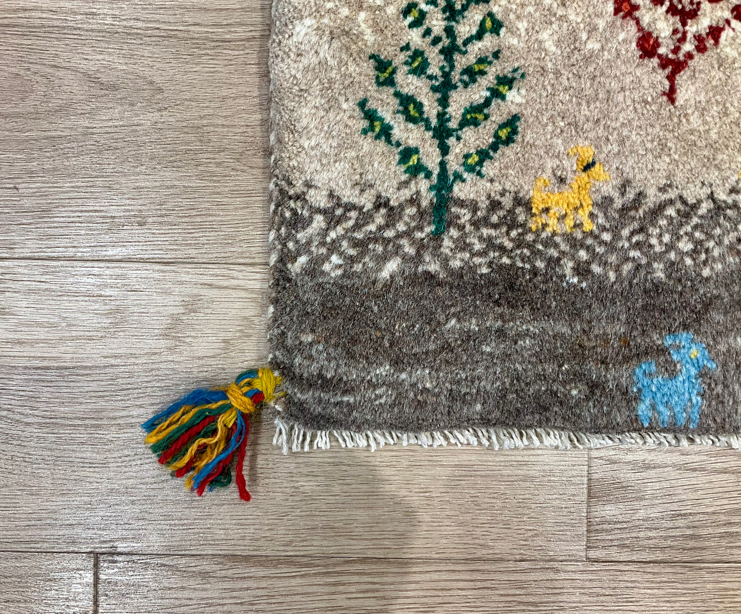 ギャッベ 38cm x 38cm Z145