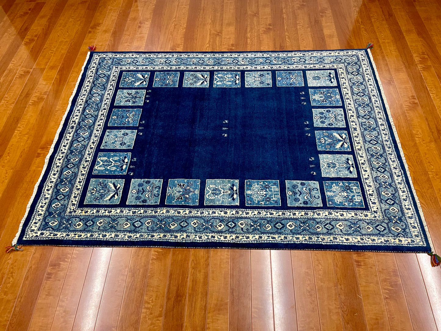 【オンライン限定】カシュクリ 213cm x 160cm RJ11846