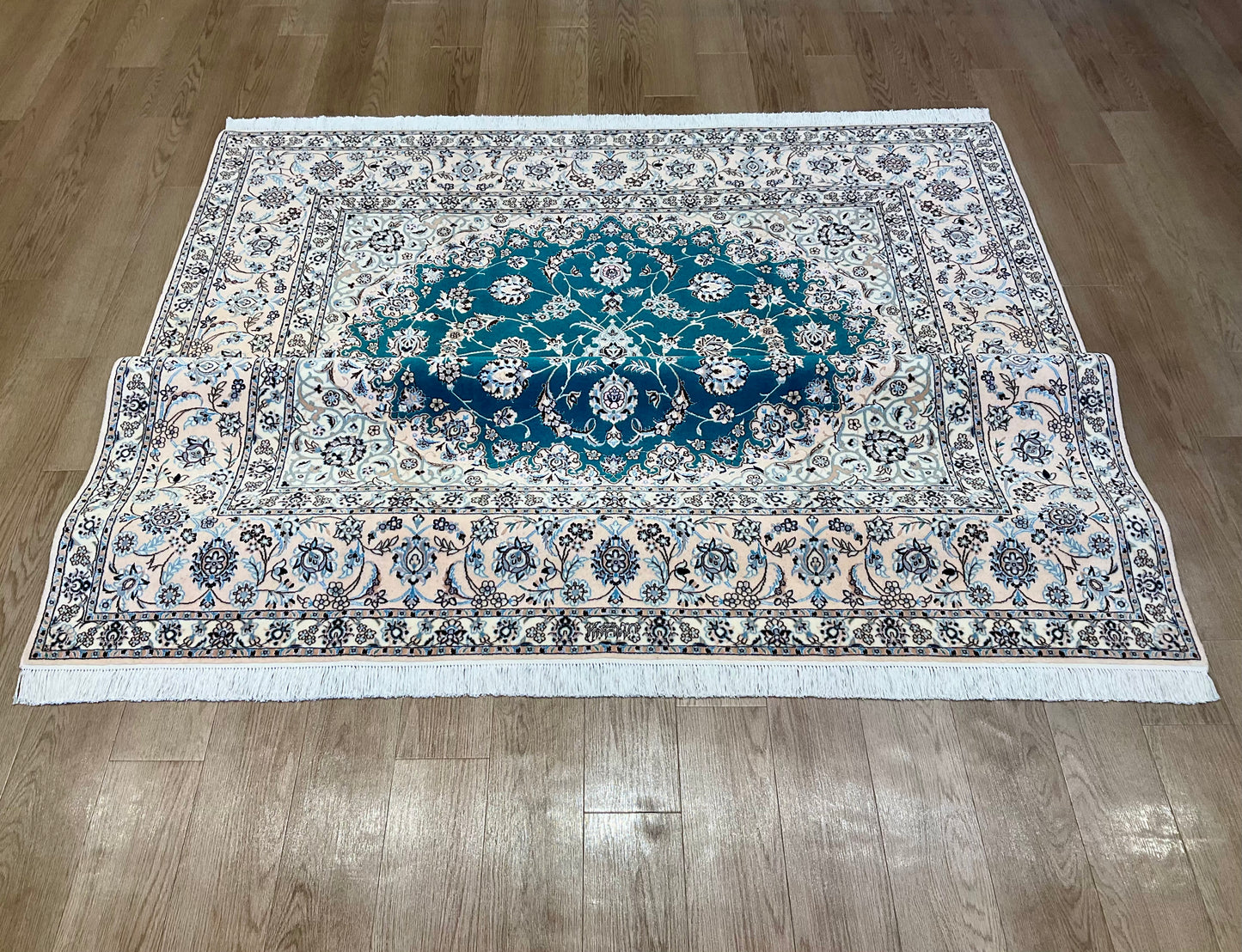 ナインシシラ ハビビアン工房 258cm x 203cm PS9902