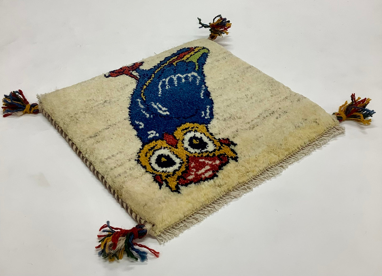 ギャッベ 40cm x 39cm T4864
