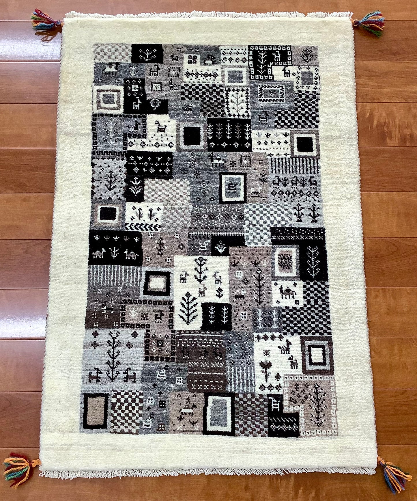 【オンライン限定】カシュクリ 96cm x 63cm RJ7808