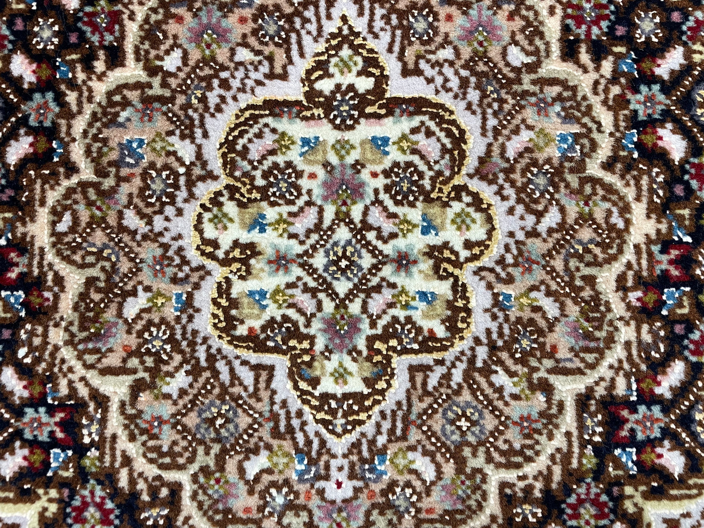 【オンライン限定】タブリーズ  128cm x 85cm PS5297