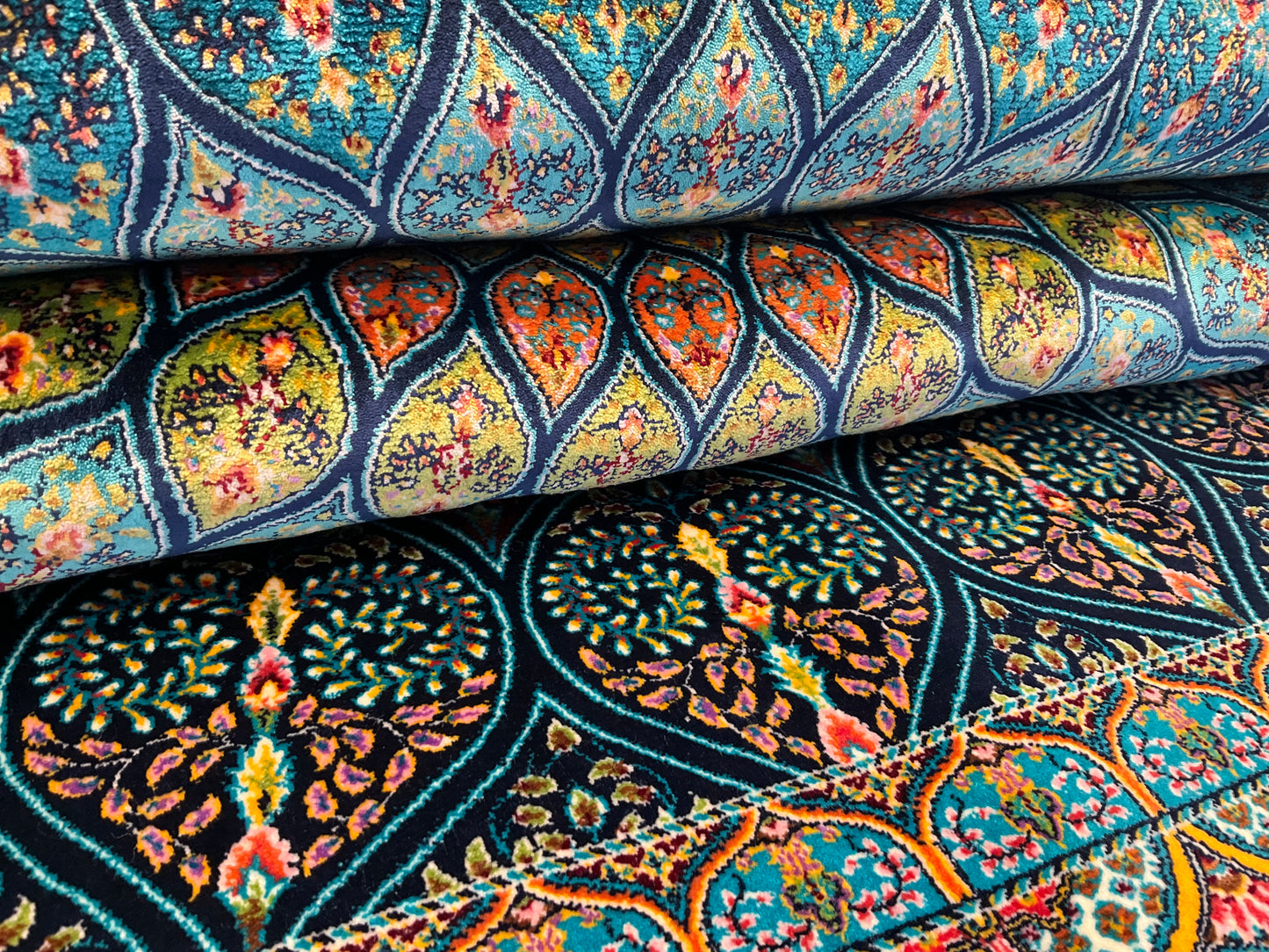 ペルシャンシルク 150cm x 100cm PS11020