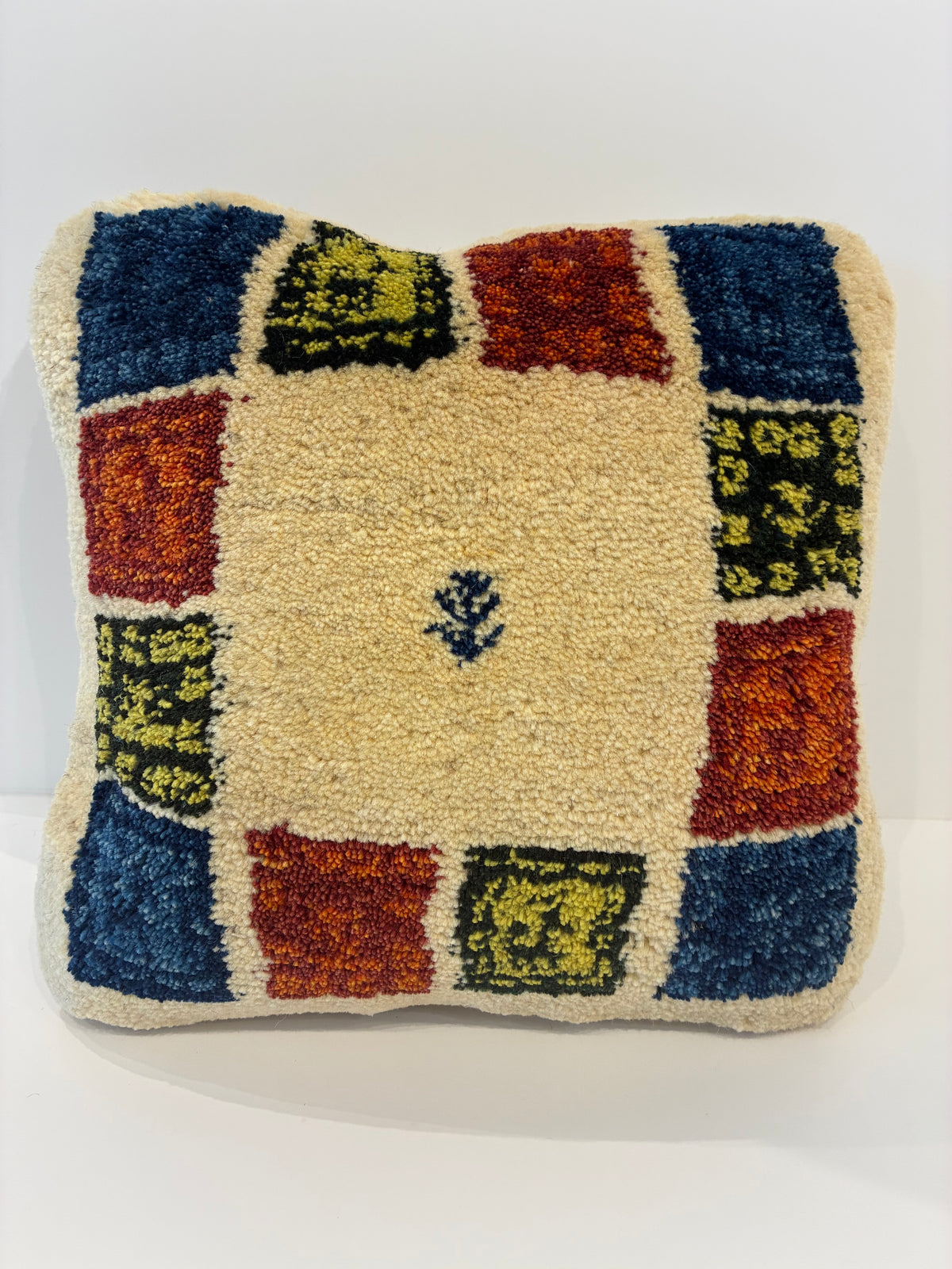【千葉店】ギャッベクッション 48cm x 51cm Z2874